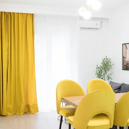 The Yellow Dot * Салоники