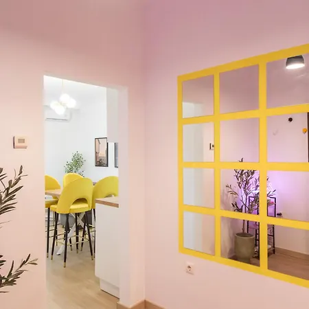 The Yellow Dot * Салоники