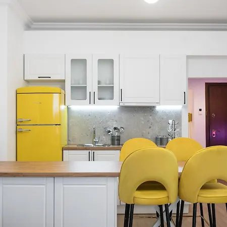 The Yellow Dot Apartman Szaloniki